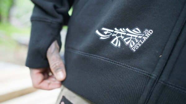 calligraffiti-art-design-hoodie-zipper-style